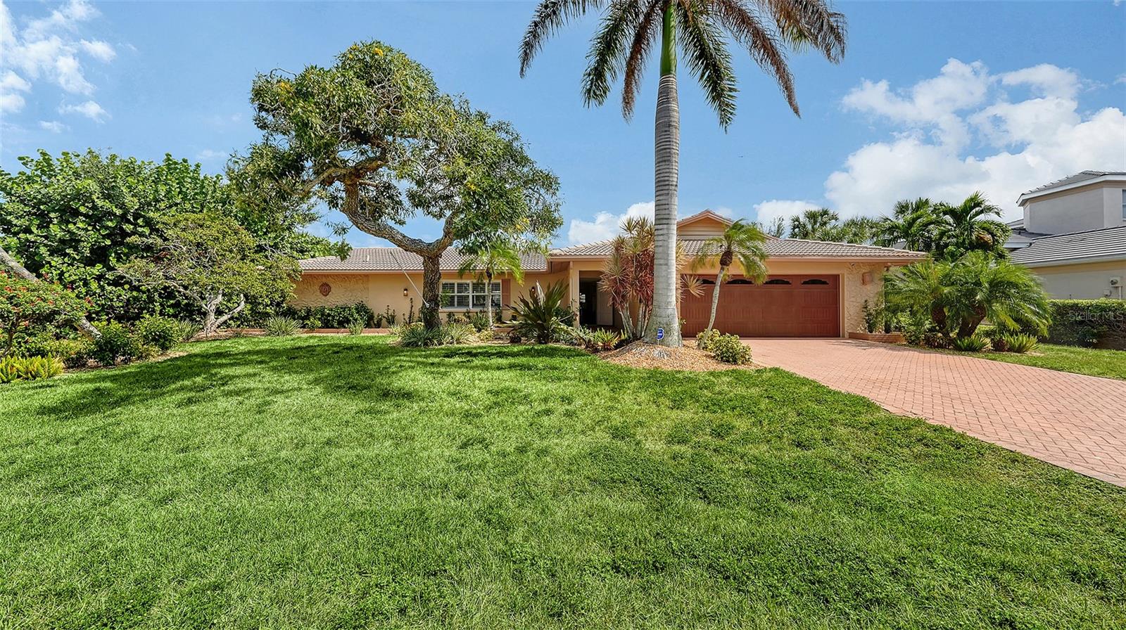 Image 2 of 66 For 524 Ketch Lane