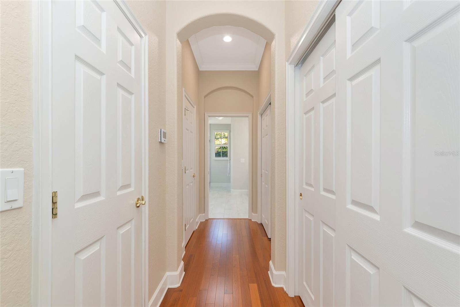 Image 27 of 74 For 10908 Winding Stream Way