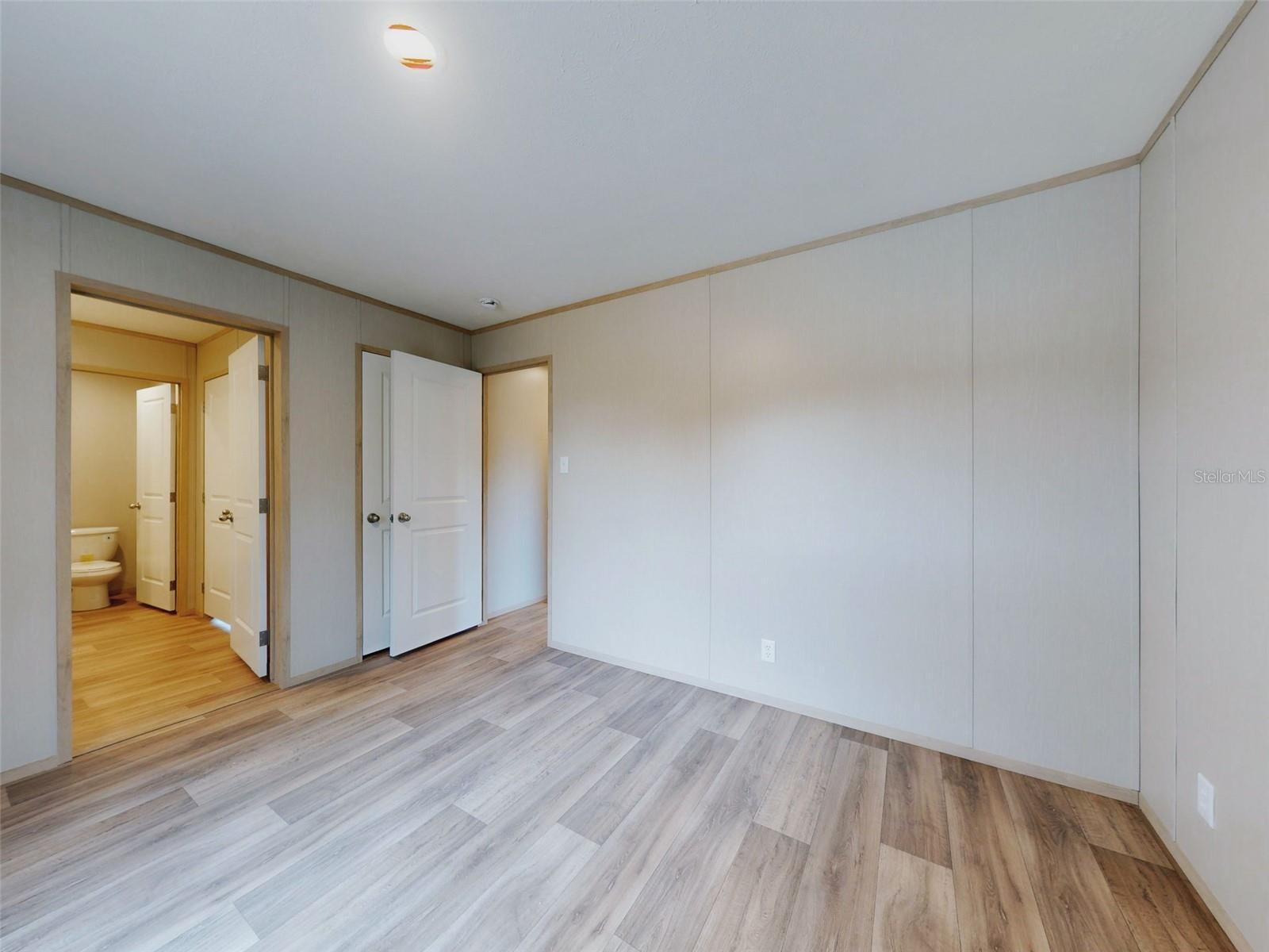 Image 11 of 58 For 7700 White Sands Avenue