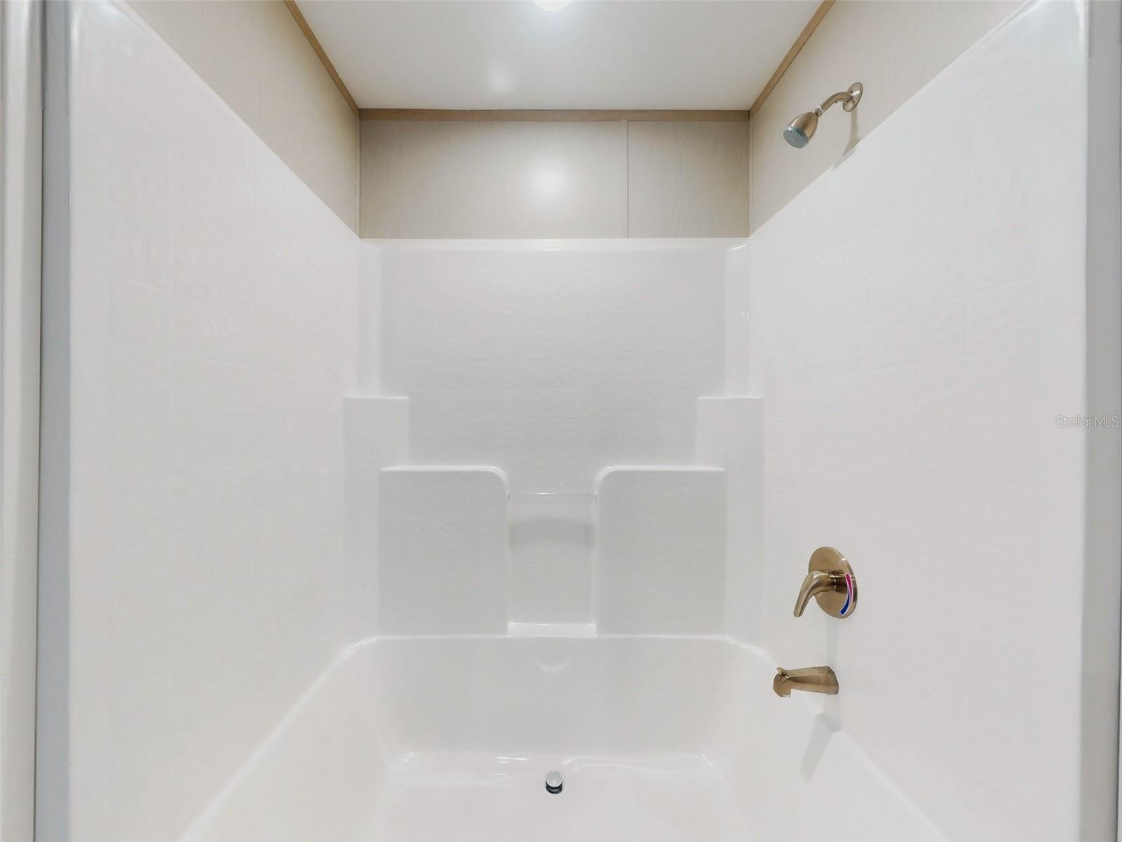 Image 19 of 58 For 7700 White Sands Avenue