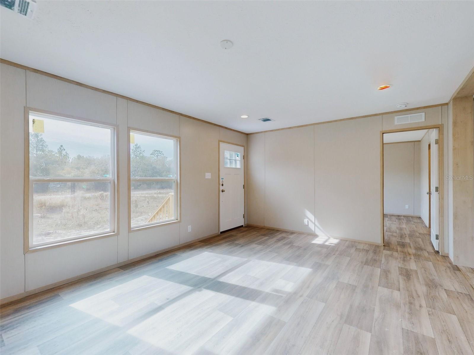 Image 25 of 58 For 7700 White Sands Avenue