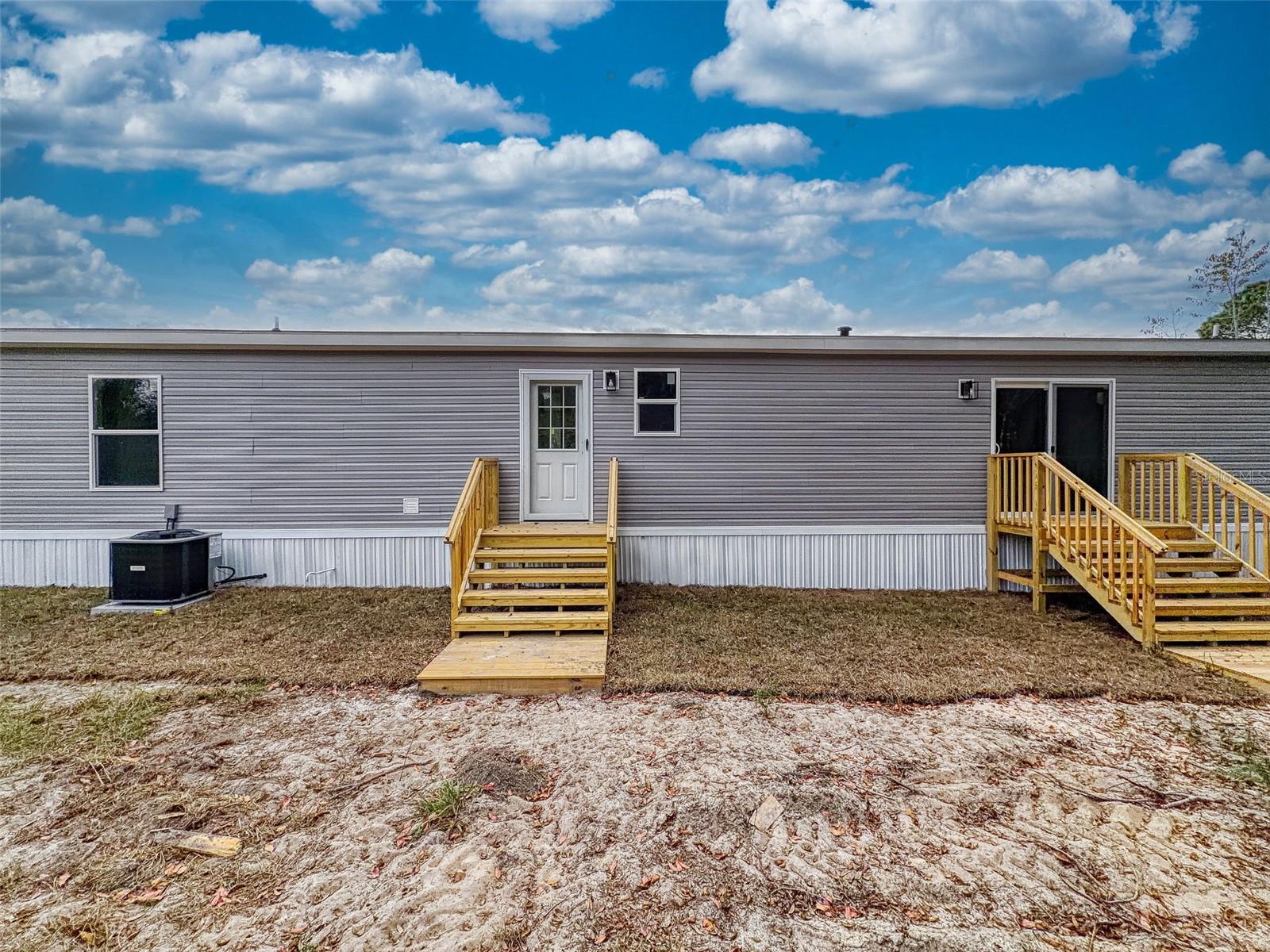 Image 26 of 58 For 7700 White Sands Avenue