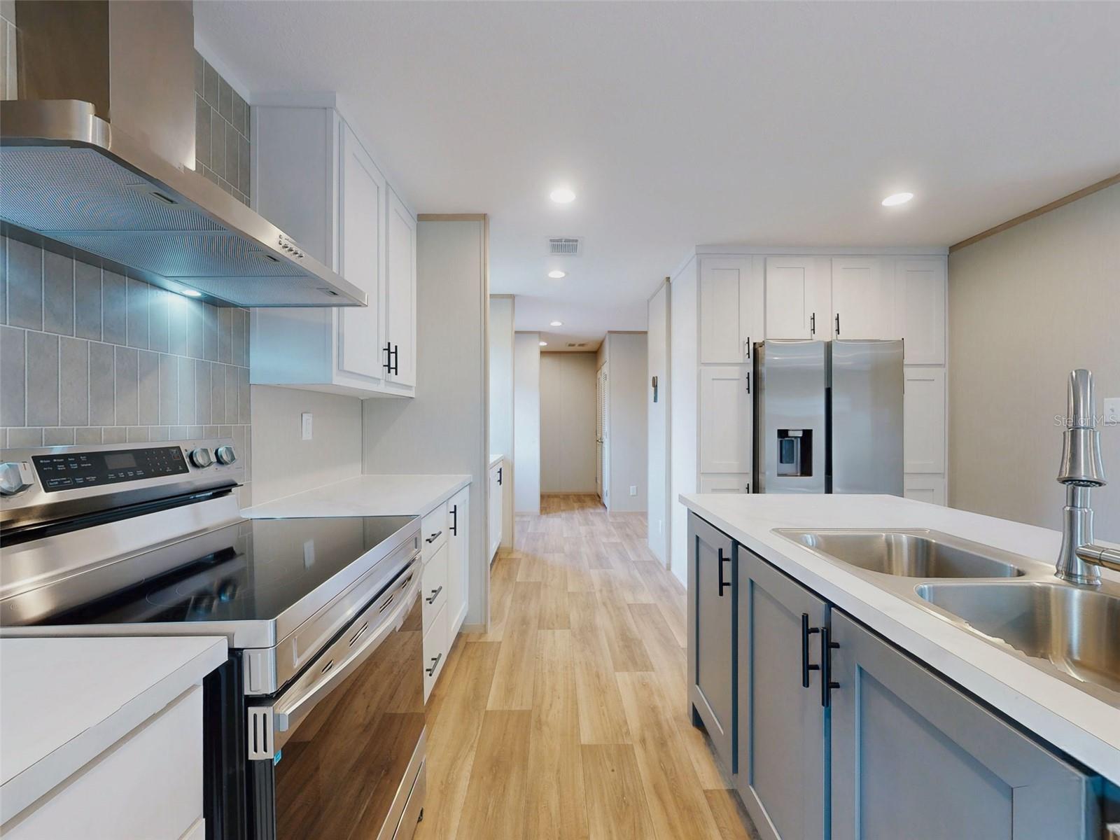 Image 31 of 58 For 7700 White Sands Avenue