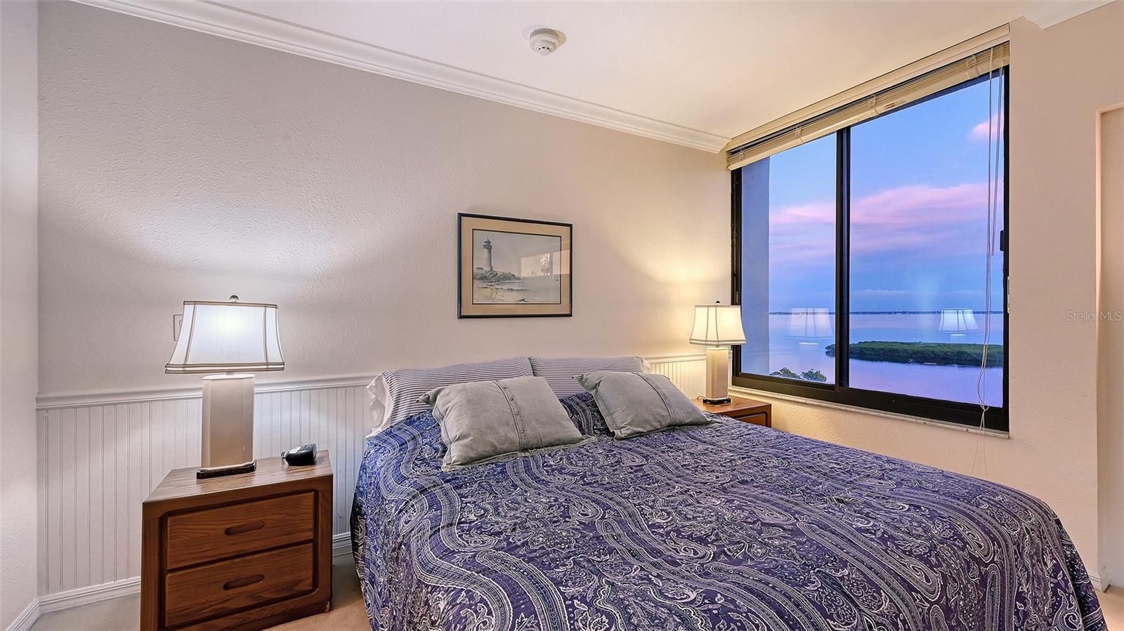 Image 26 of 80 For 1932 Harbourside Drive 254