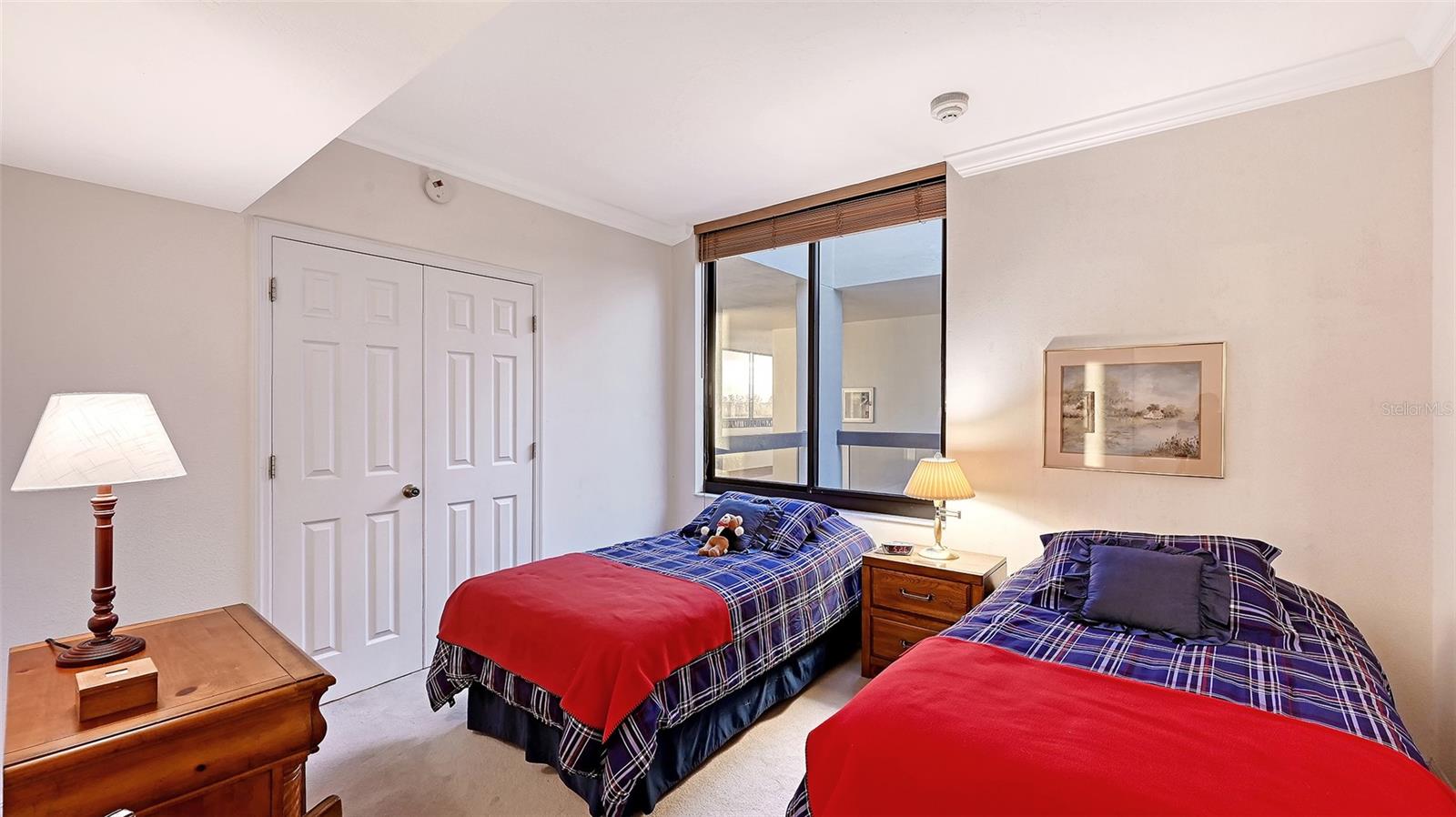 Image 31 of 80 For 1932 Harbourside Drive 254