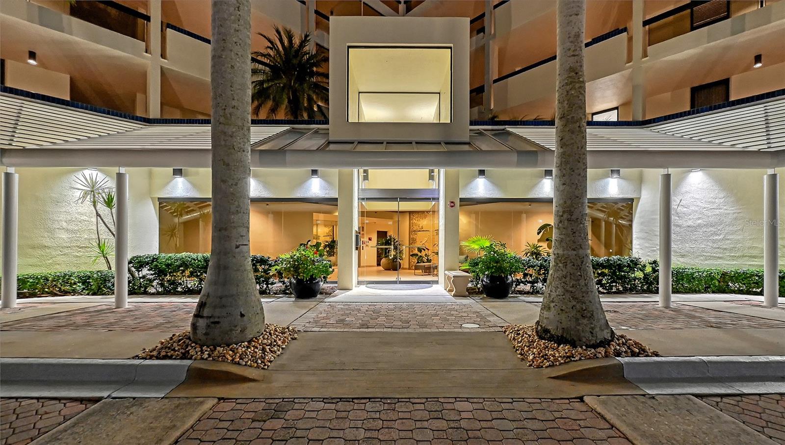 Image 40 of 80 For 1932 Harbourside Drive 254