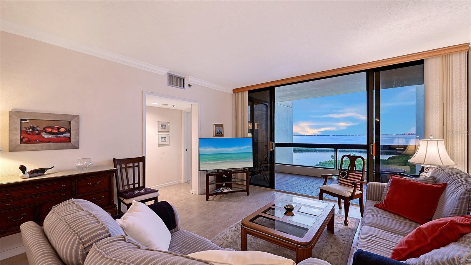 Image 8 of 80 For 1932 Harbourside Drive 254