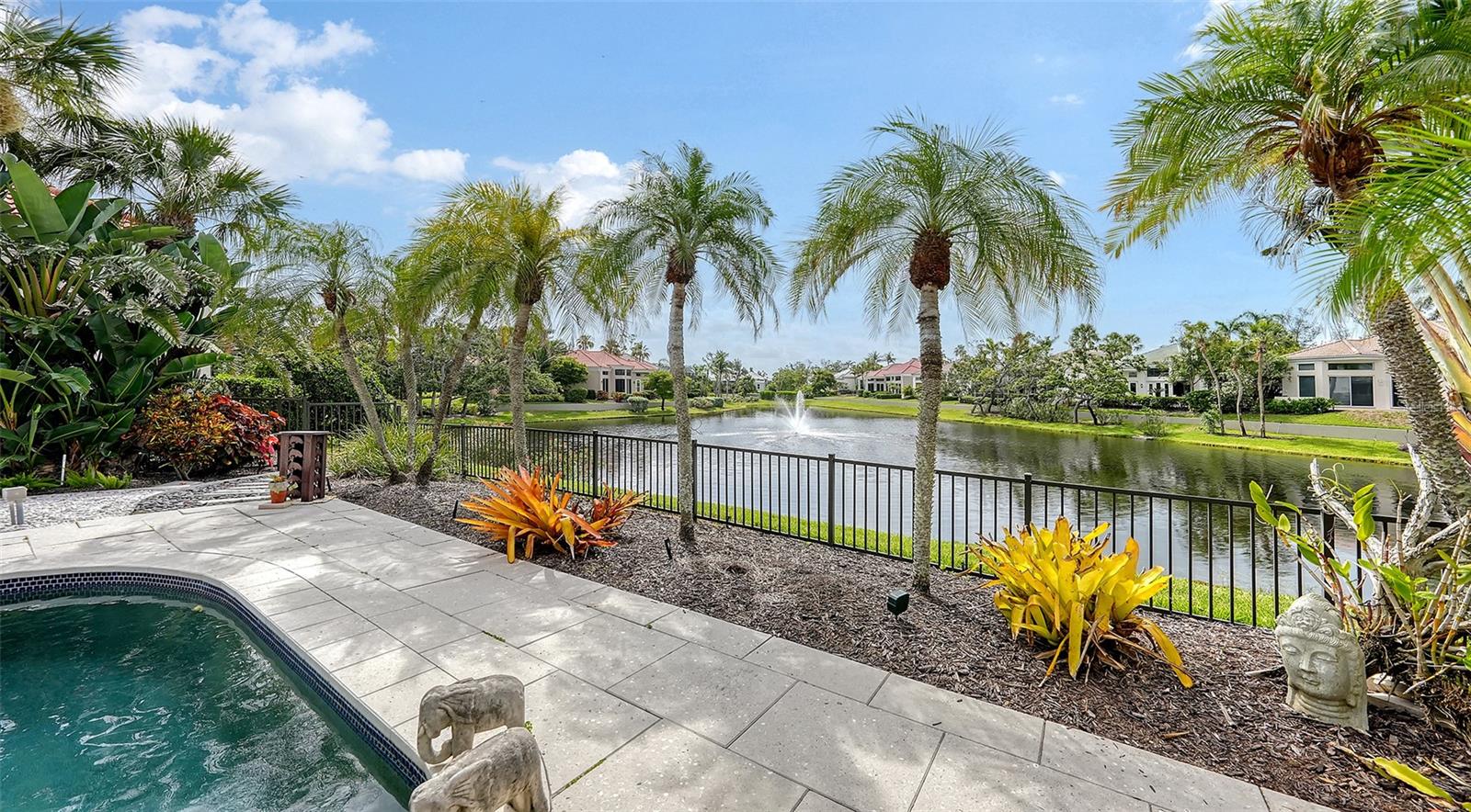 Image 41 of 79 For 3613 Fair Oaks Place