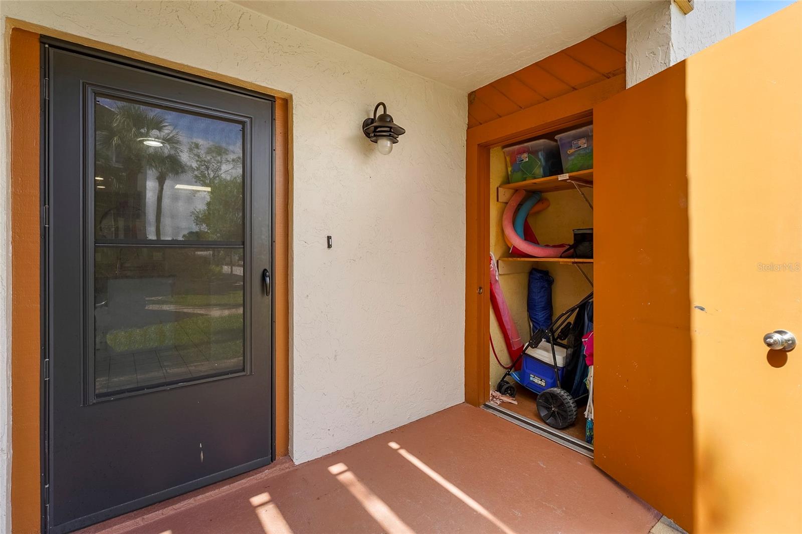 Image 19 of 71 For 1300 Cove Ii Place 710