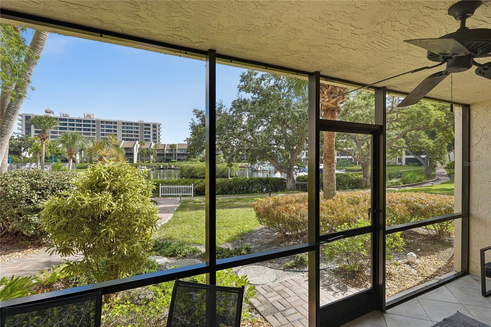Image 30 of 71 For 1300 Cove Ii Place 710