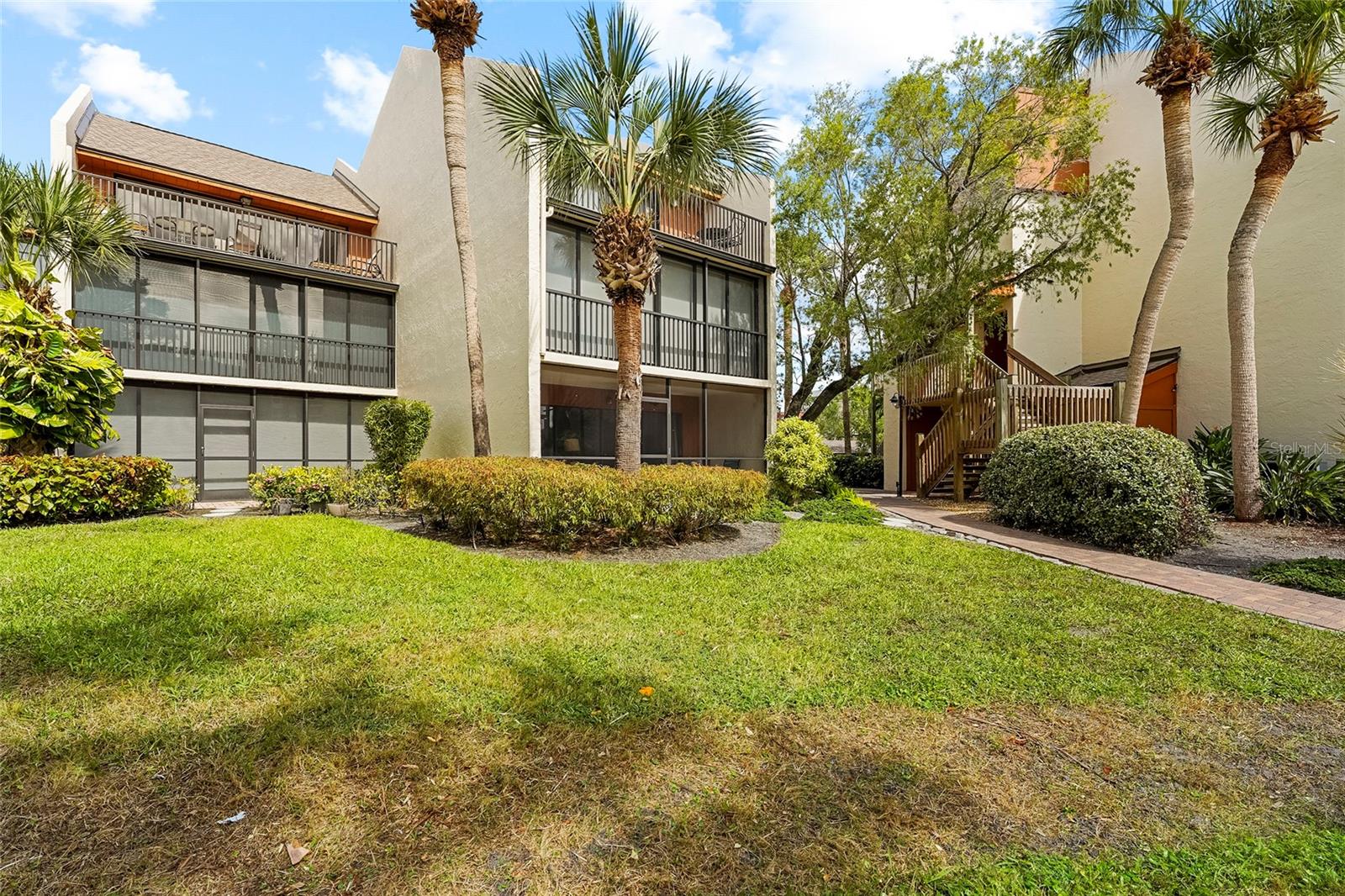 Image 37 of 71 For 1300 Cove Ii Place 710