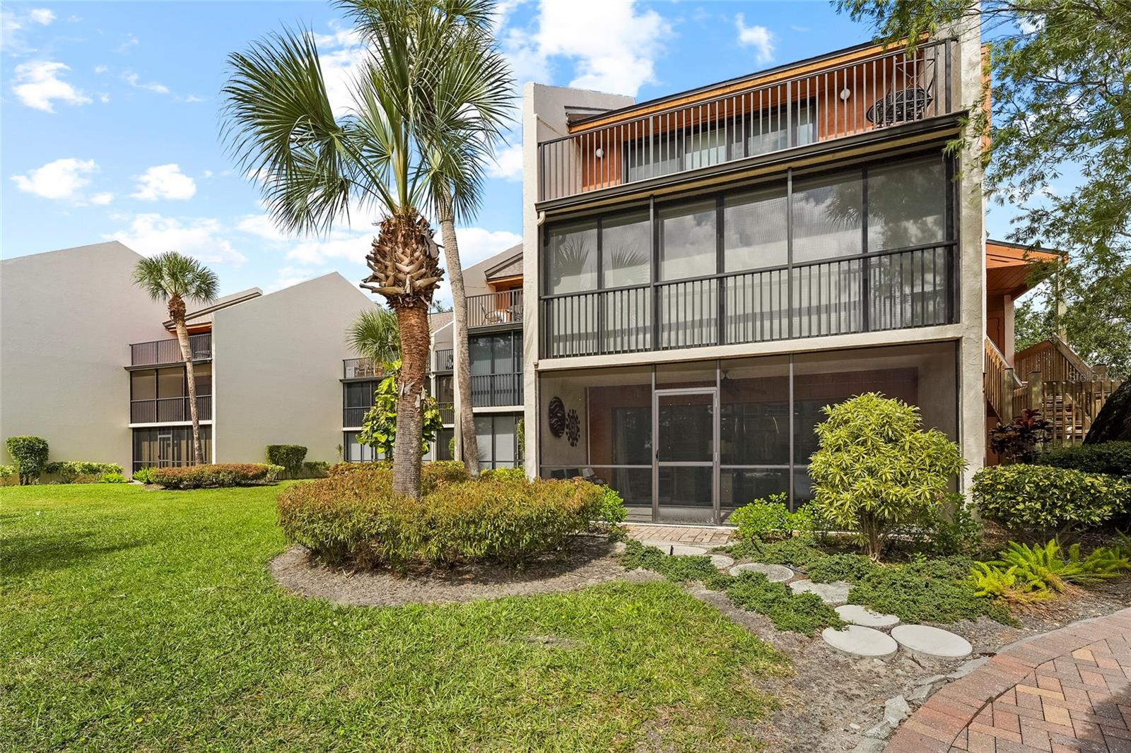 Image 40 of 71 For 1300 Cove Ii Place 710