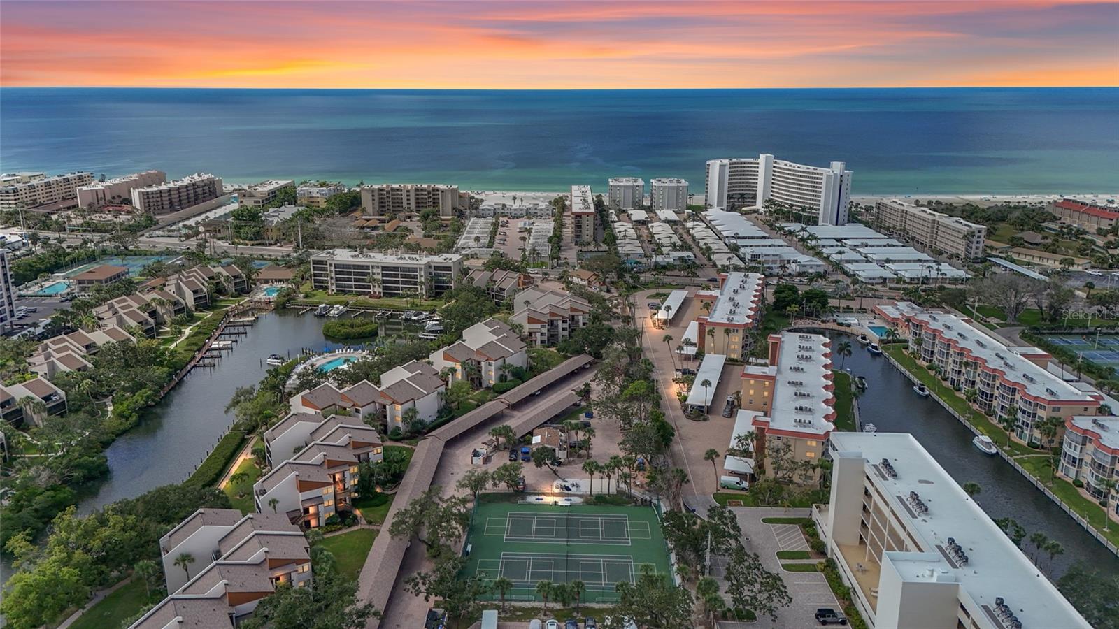 Image 43 of 71 For 1300 Cove Ii Place 710