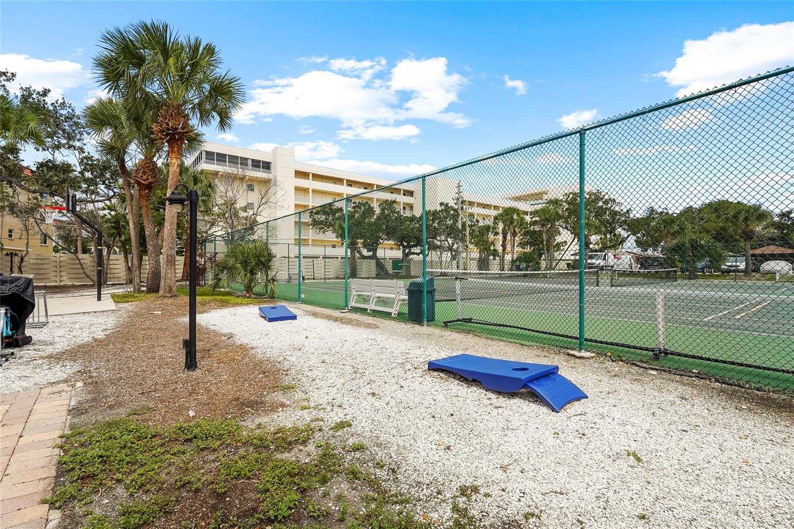 Image 65 of 71 For 1300 Cove Ii Place 710