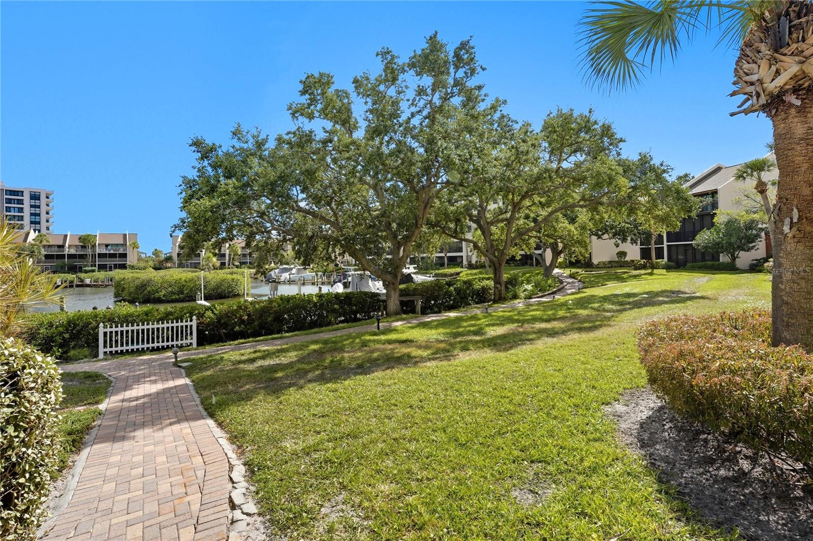 Image 68 of 71 For 1300 Cove Ii Place 710