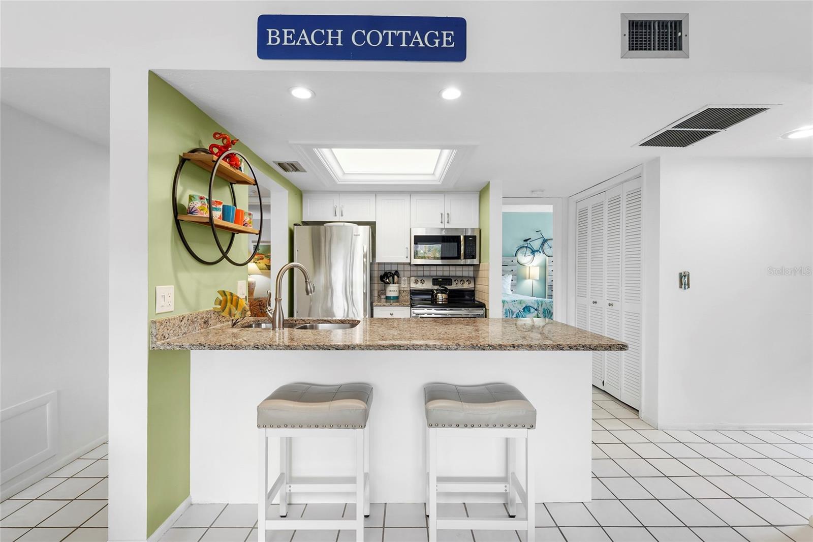 Image 9 of 71 For 1300 Cove Ii Place 710