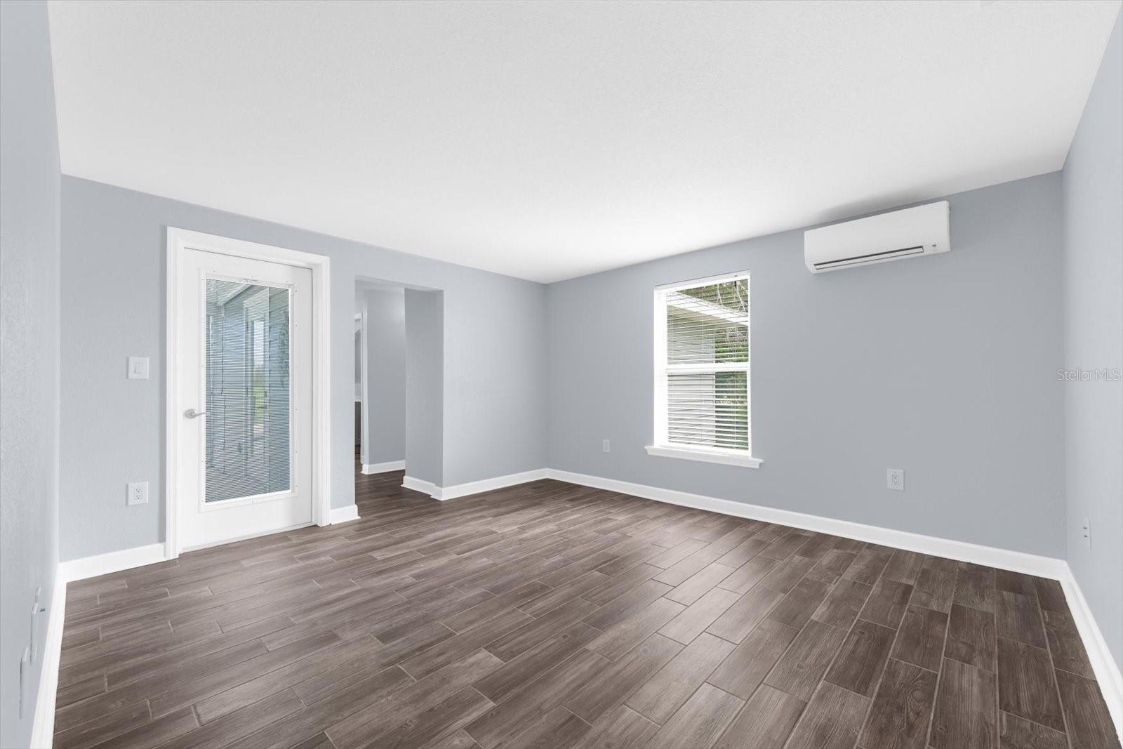 Image 32 of 48 For 2002 17th Street W