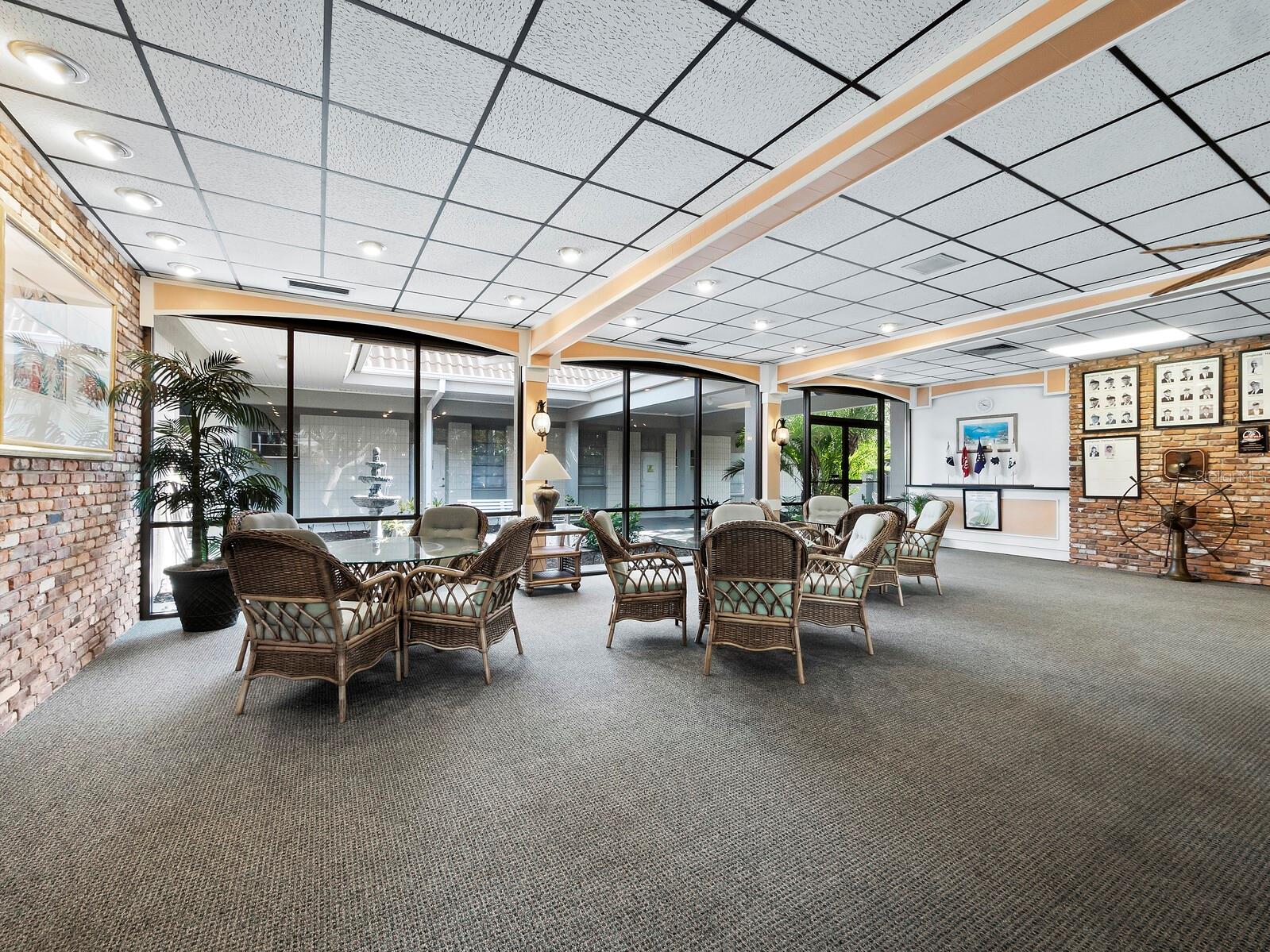 Image 39 of 53 For 4440 Exeter Drive 204