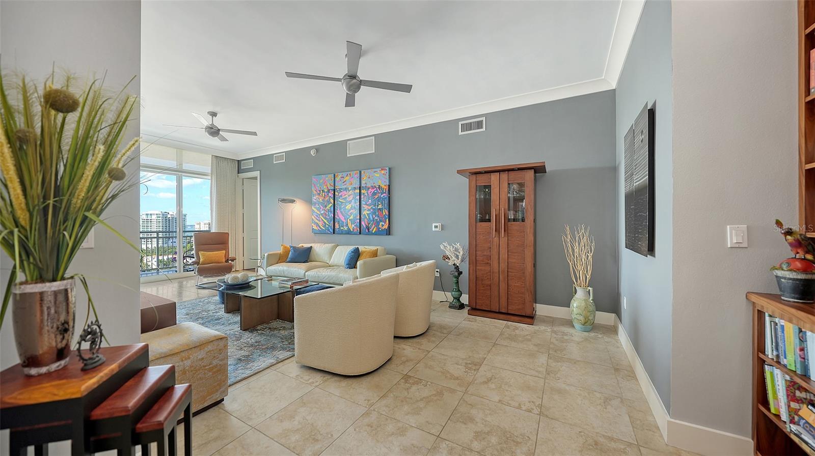 Image 2 of 48 For 1350 Main Street Ph1600