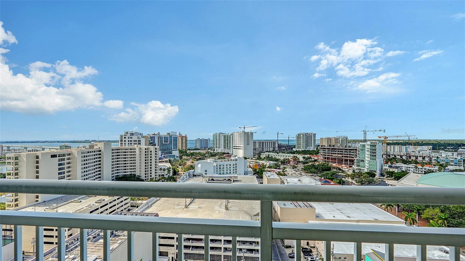 Image 7 of 48 For 1350 Main Street Ph1600