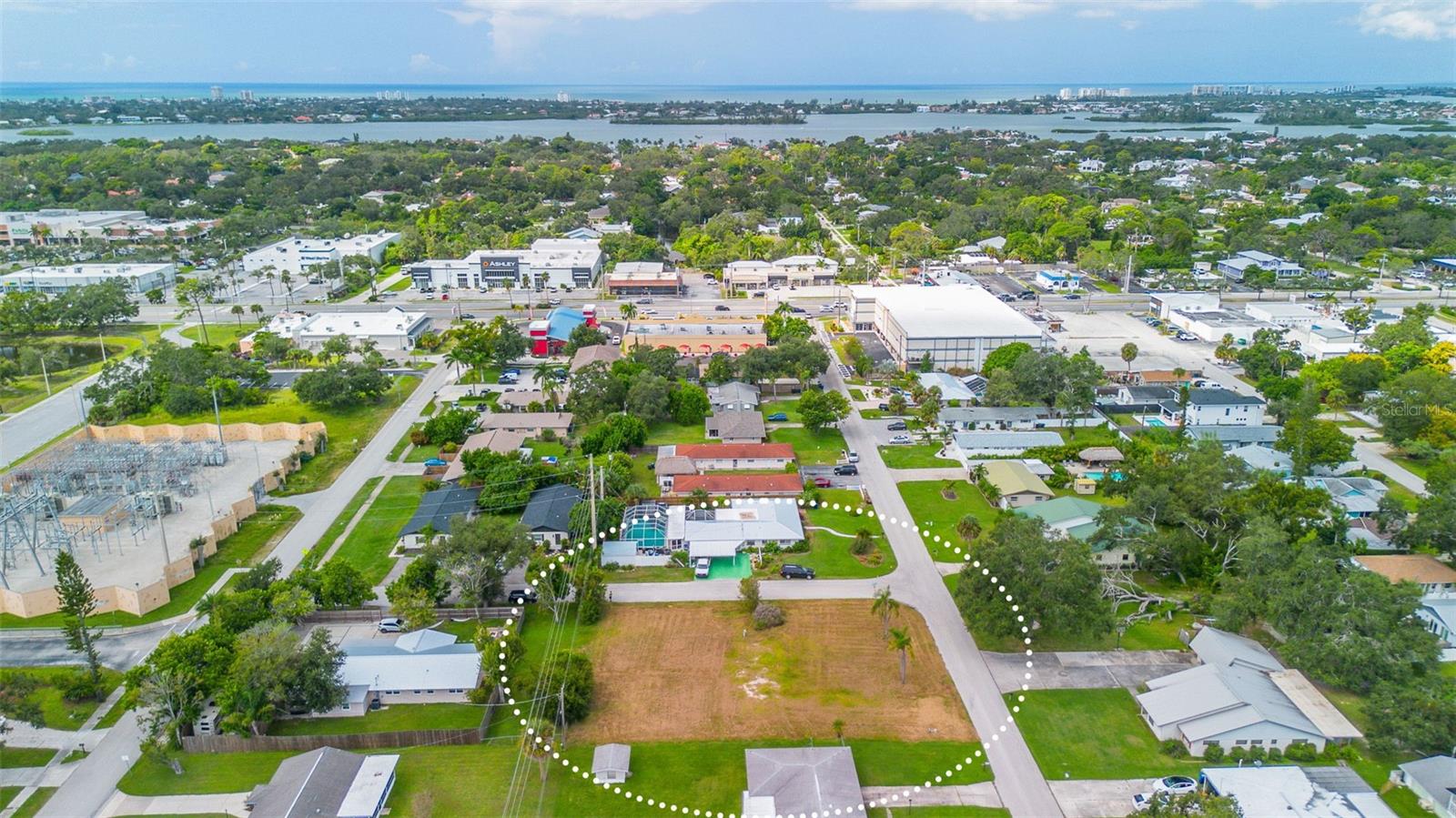 Details for 2110 Sandrala Drive, SARASOTA, FL 34231