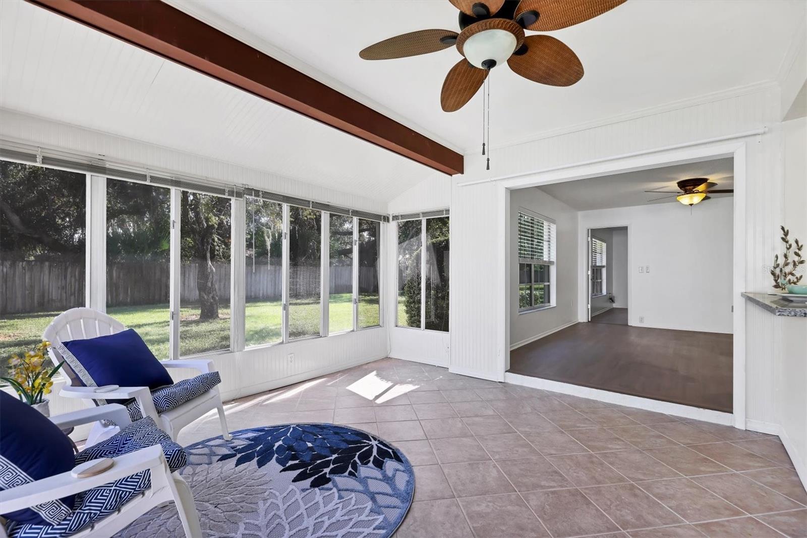 Image 17 of 44 For 4247 Oakhurst Circle E 3033