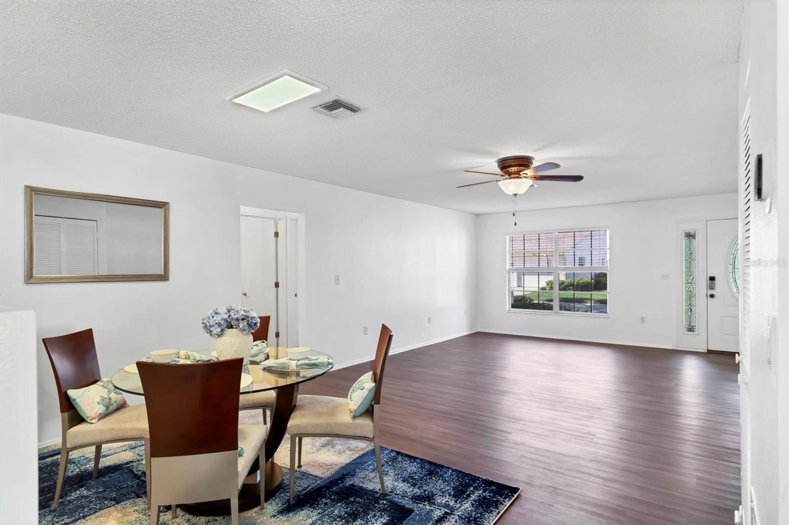 Image 8 of 44 For 4247 Oakhurst Circle E 3033