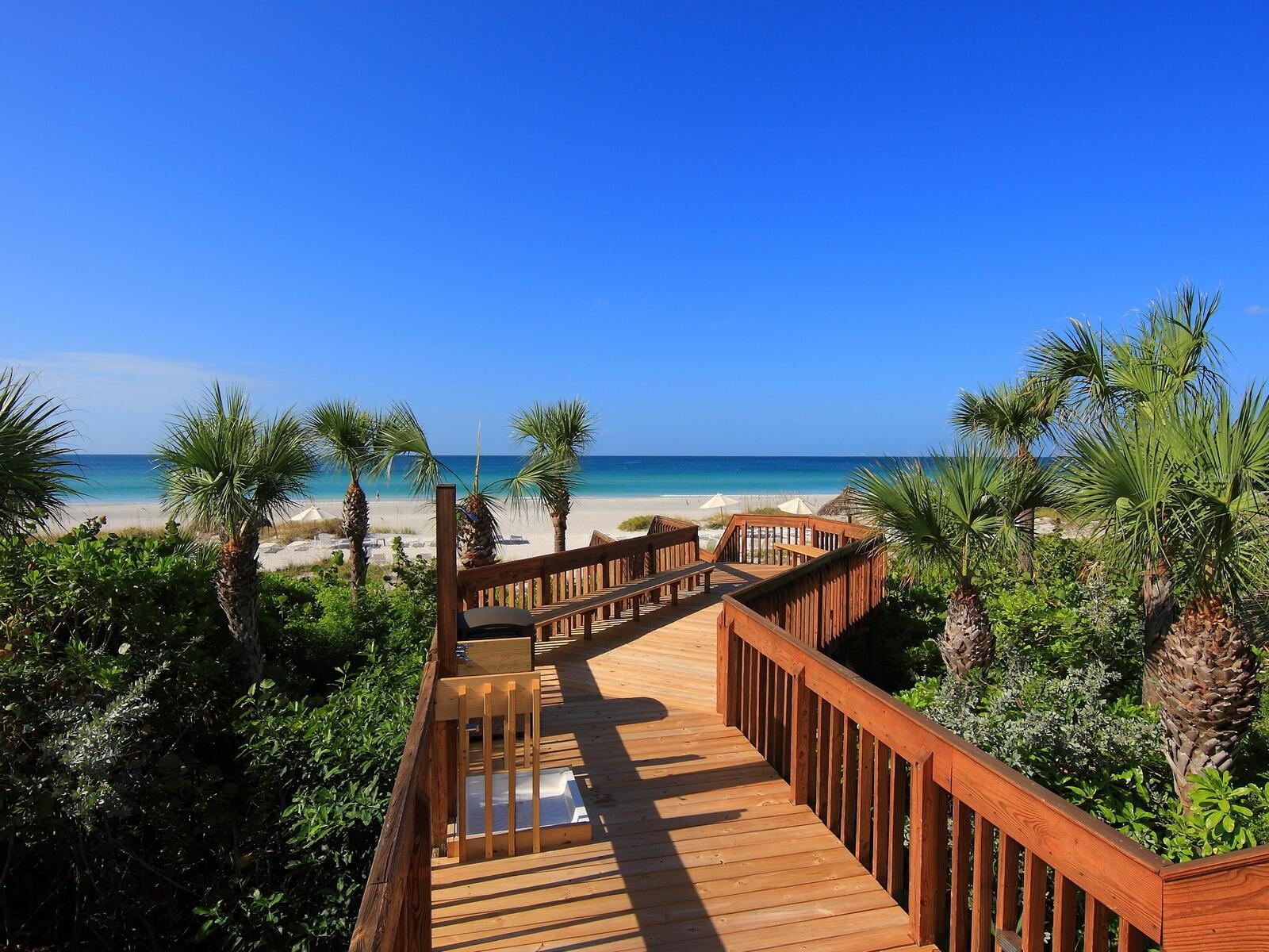 Image 37 of 50 For 1281 Gulf Of Mexico Drive 704