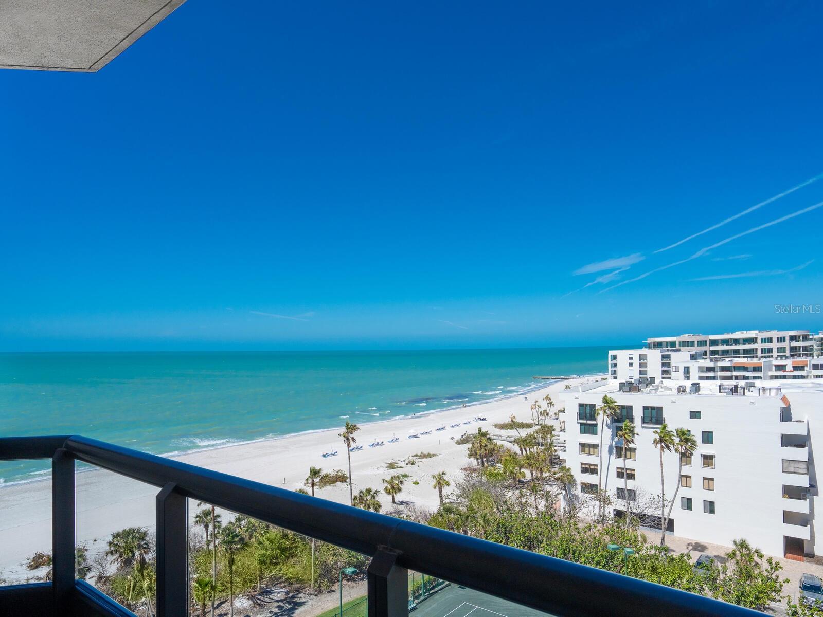 Image 4 of 50 For 1281 Gulf Of Mexico Drive 704