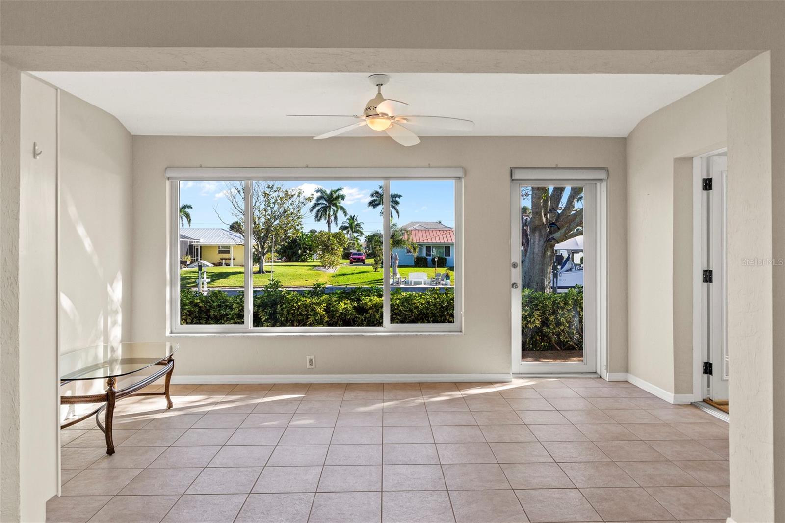 Image 16 of 39 For 4721 Mount Vernon Drive