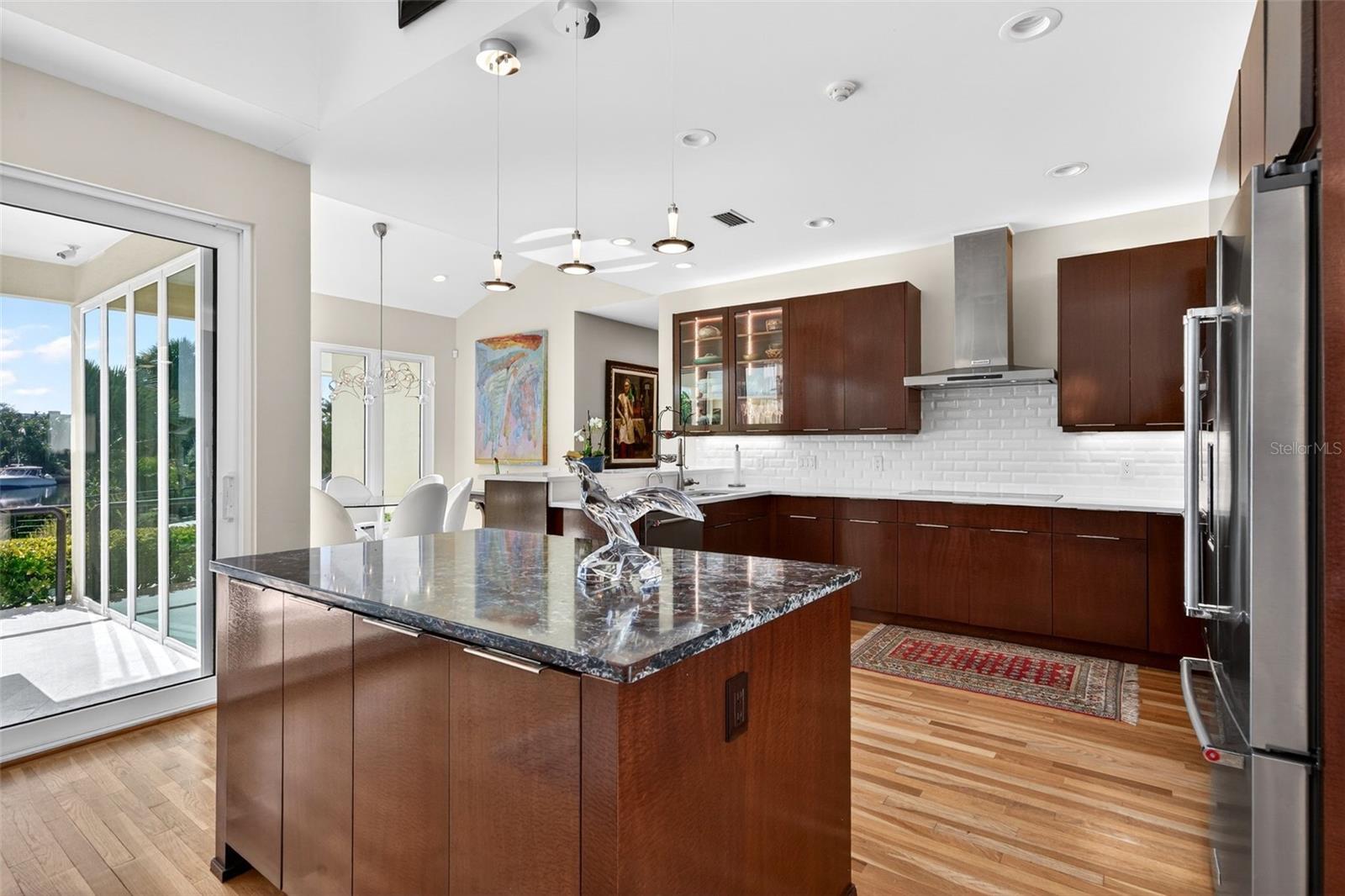 Image 23 of 93 For 1571 Harbor Cay Lane