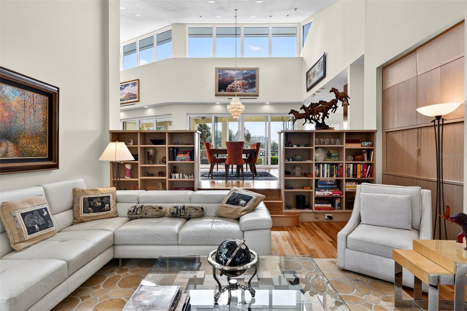 Image 32 of 93 For 1571 Harbor Cay Lane