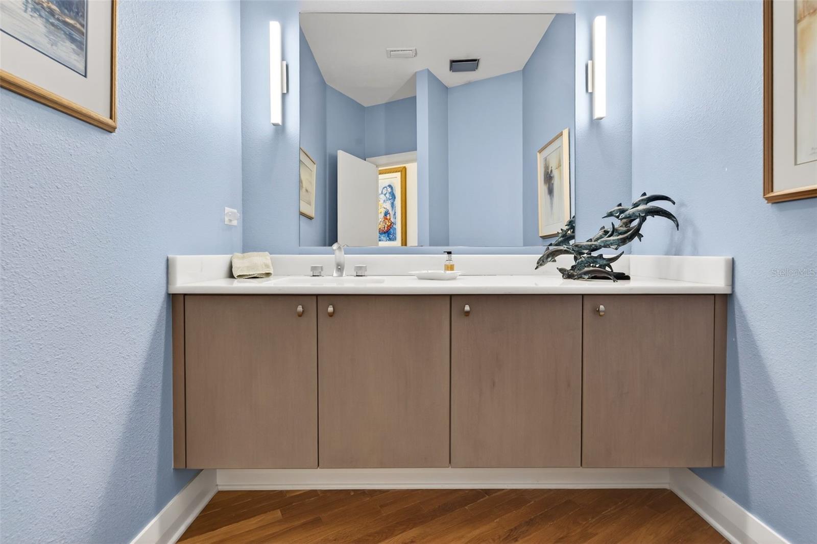 Image 36 of 93 For 1571 Harbor Cay Lane