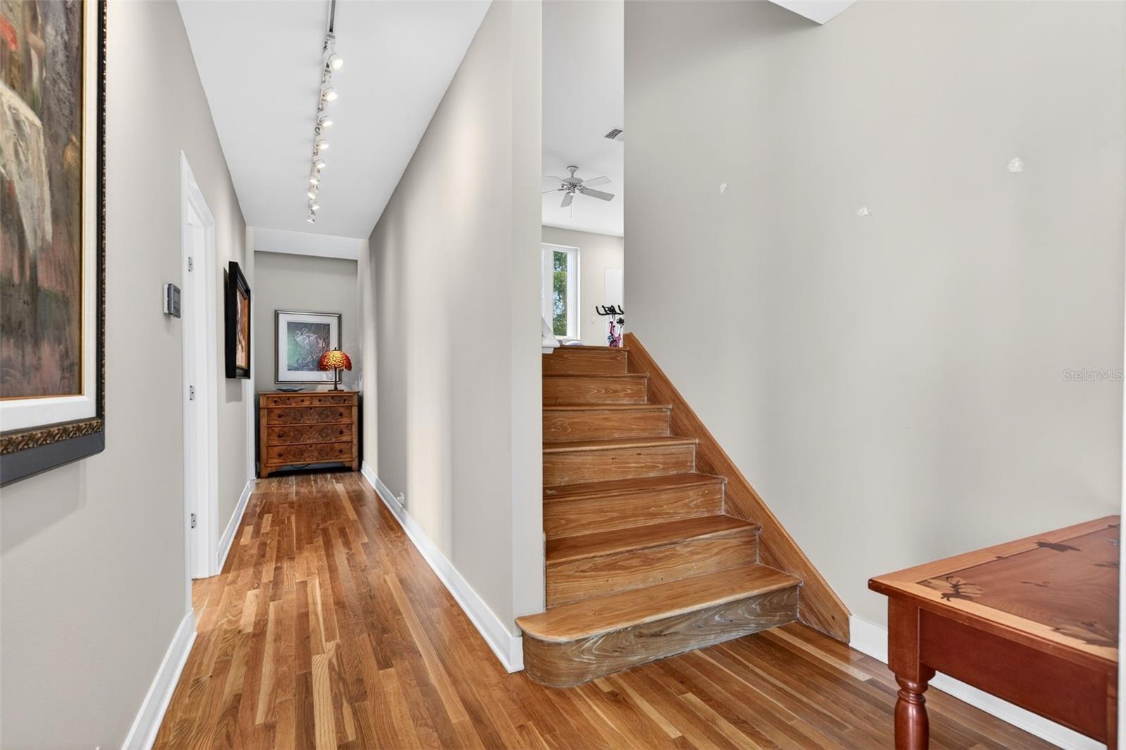 Image 47 of 93 For 1571 Harbor Cay Lane