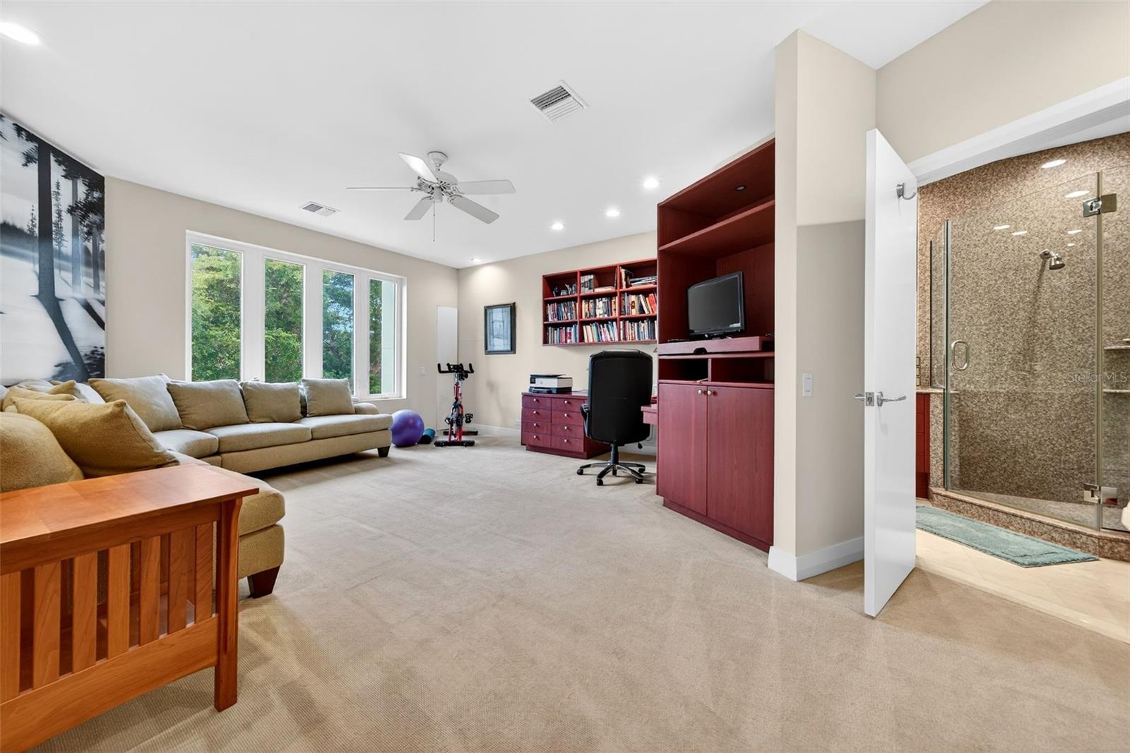 Image 48 of 93 For 1571 Harbor Cay Lane