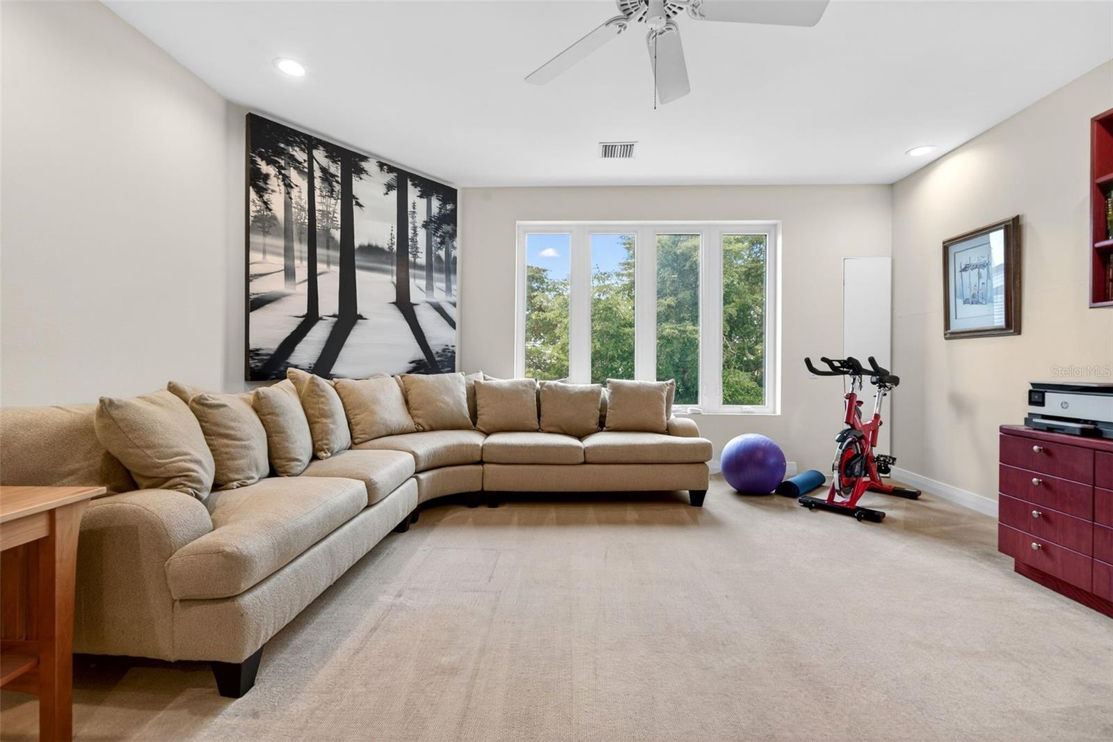 Image 49 of 93 For 1571 Harbor Cay Lane