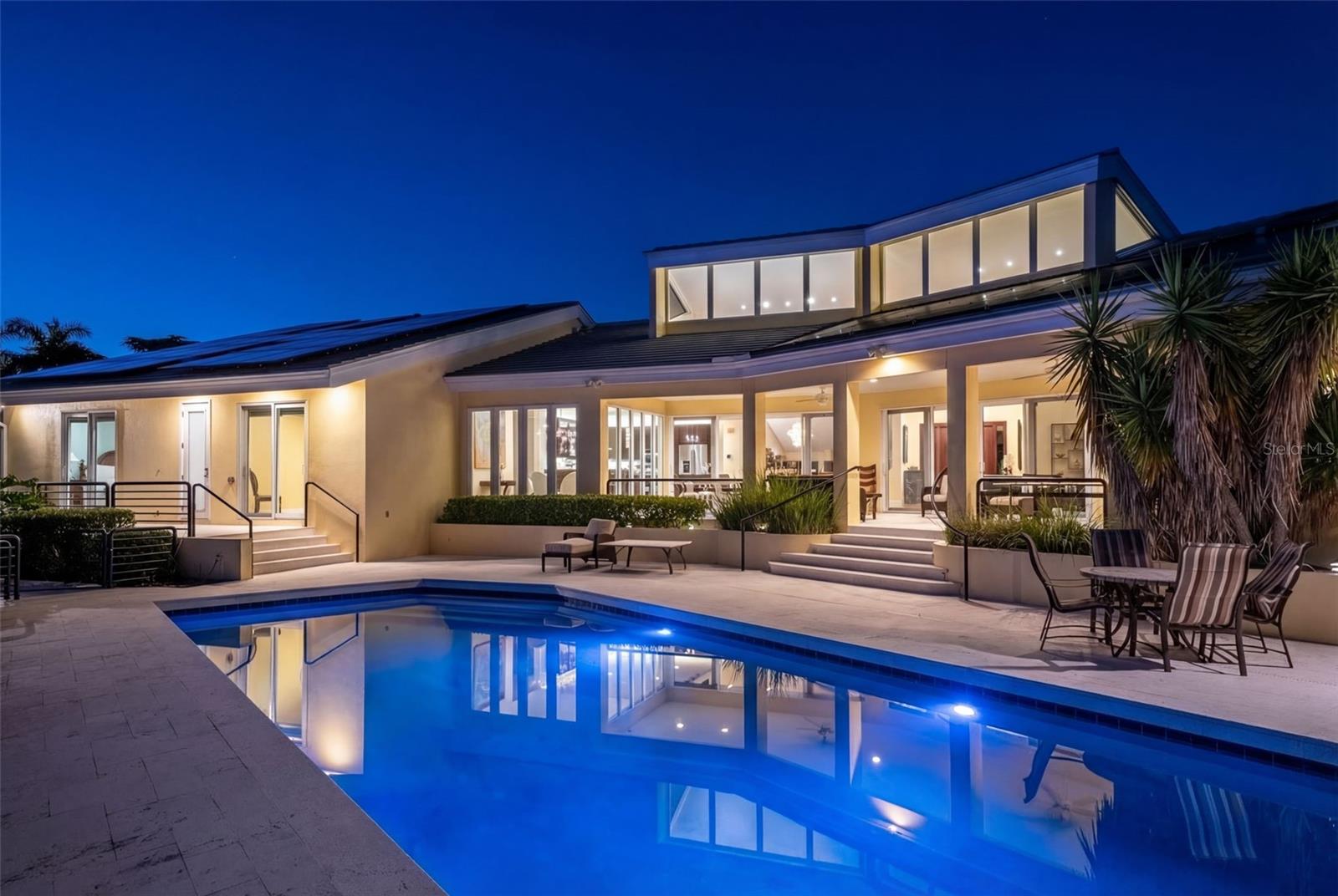 Image 59 of 93 For 1571 Harbor Cay Lane