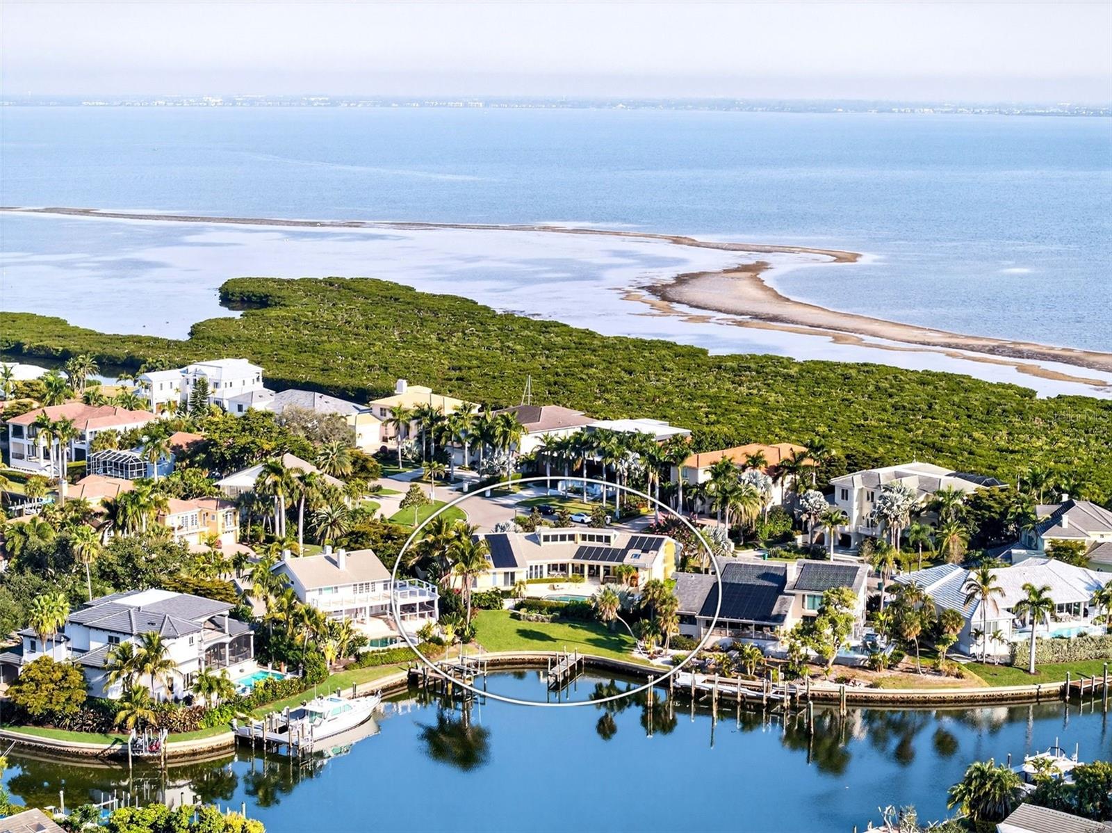 Image 6 of 93 For 1571 Harbor Cay Lane