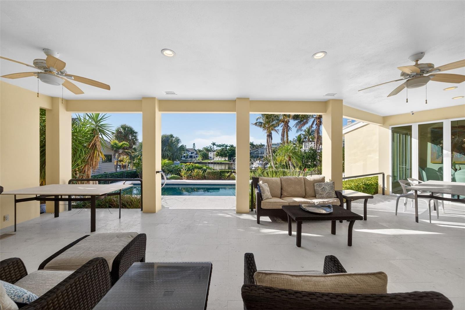 Image 66 of 93 For 1571 Harbor Cay Lane