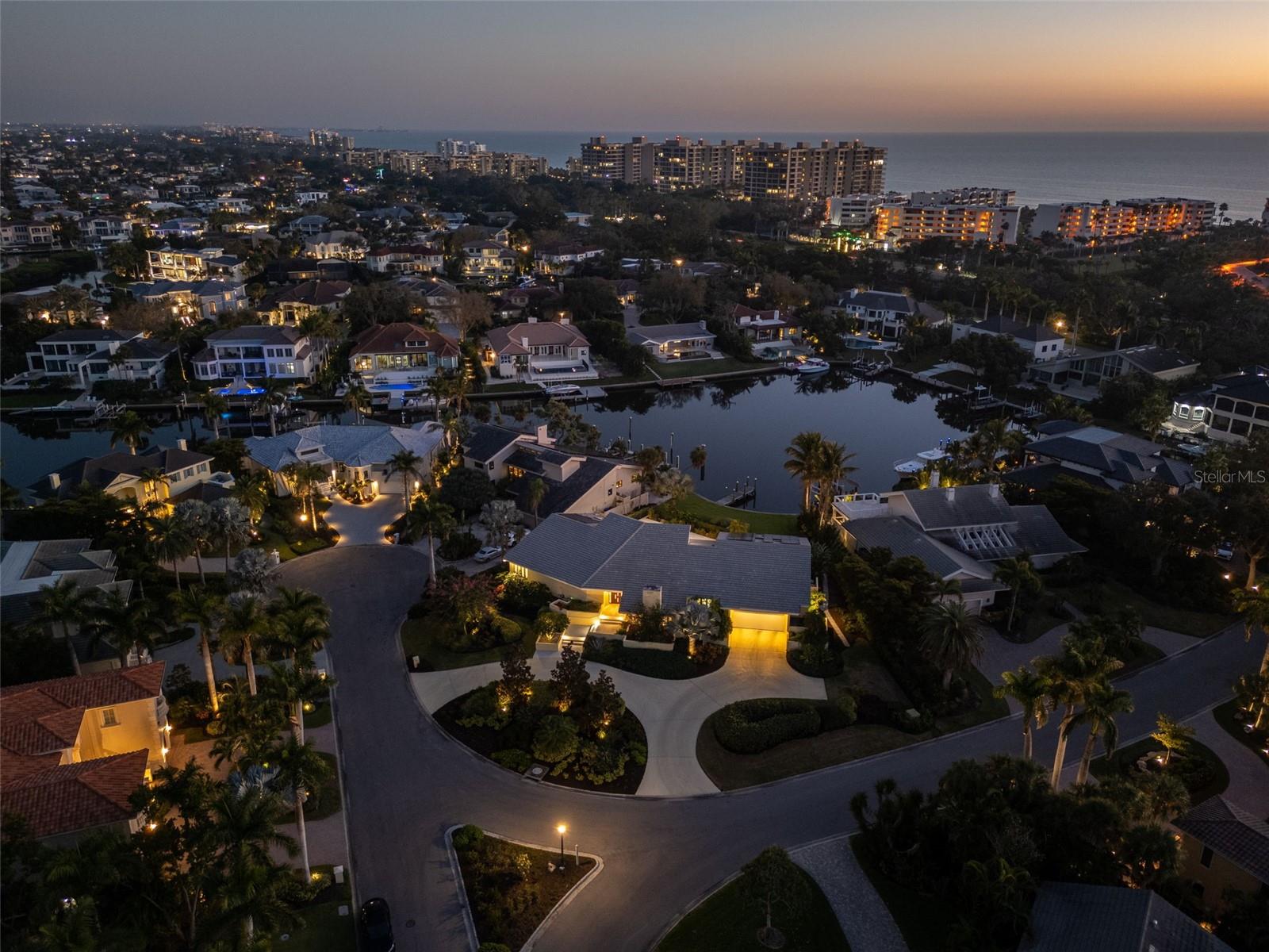 Image 74 of 93 For 1571 Harbor Cay Lane