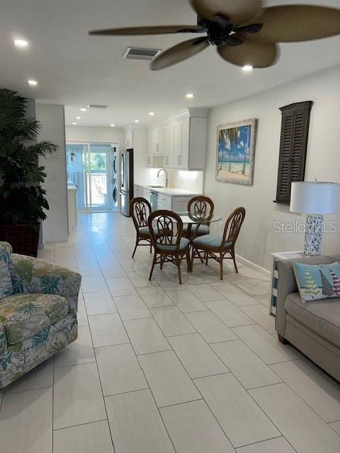 Image 7 of 39 For 100 Bayshore Road C