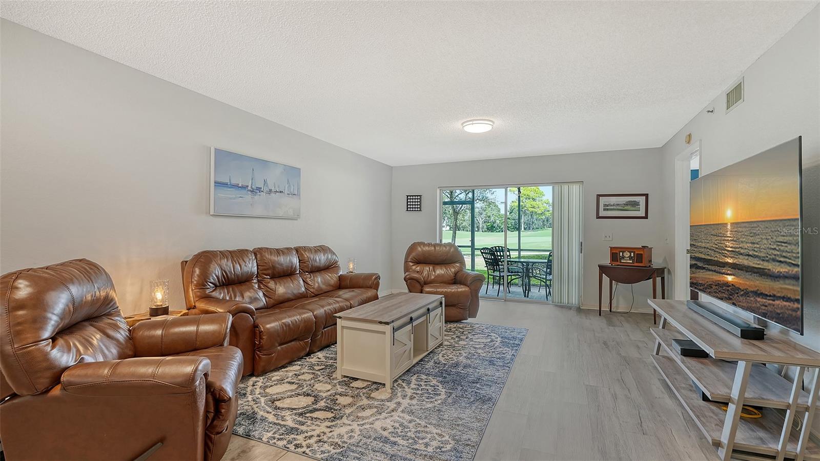 Image 12 of 61 For 6611 Stone River Road 103