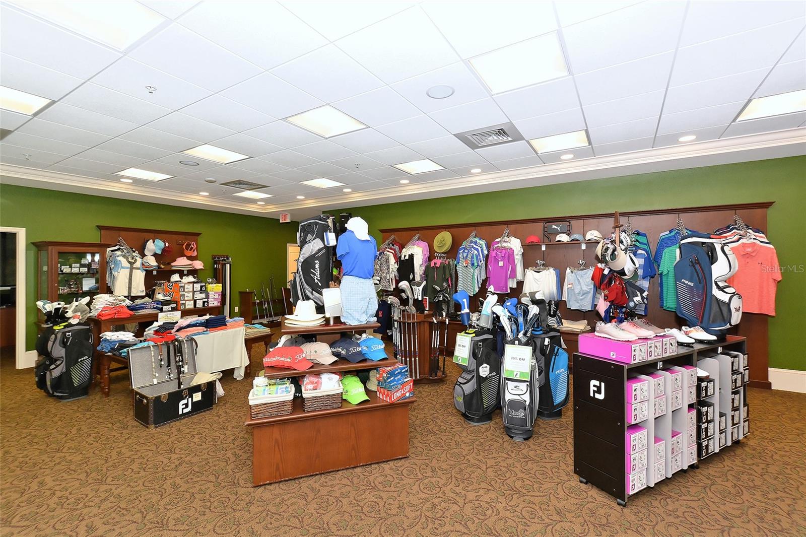 Image 40 of 61 For 6611 Stone River Road 103