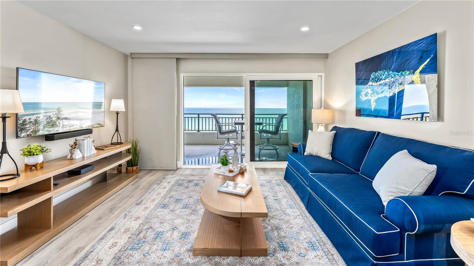 Image 24 of 58 For 20 Whispering Sands Drive 1205