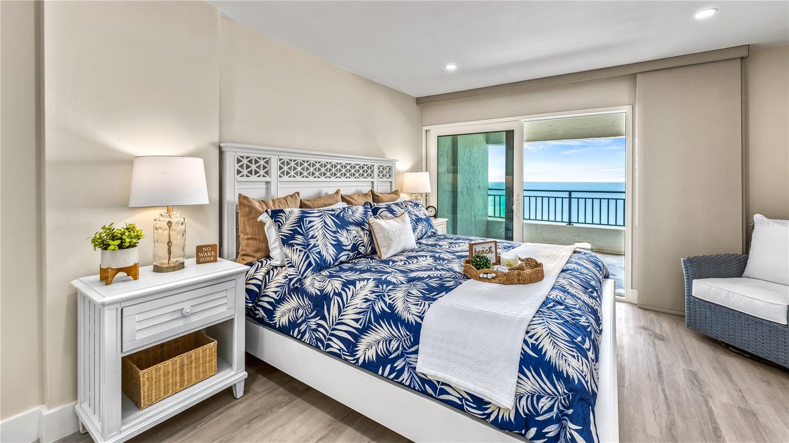 Image 31 of 58 For 20 Whispering Sands Drive 1205