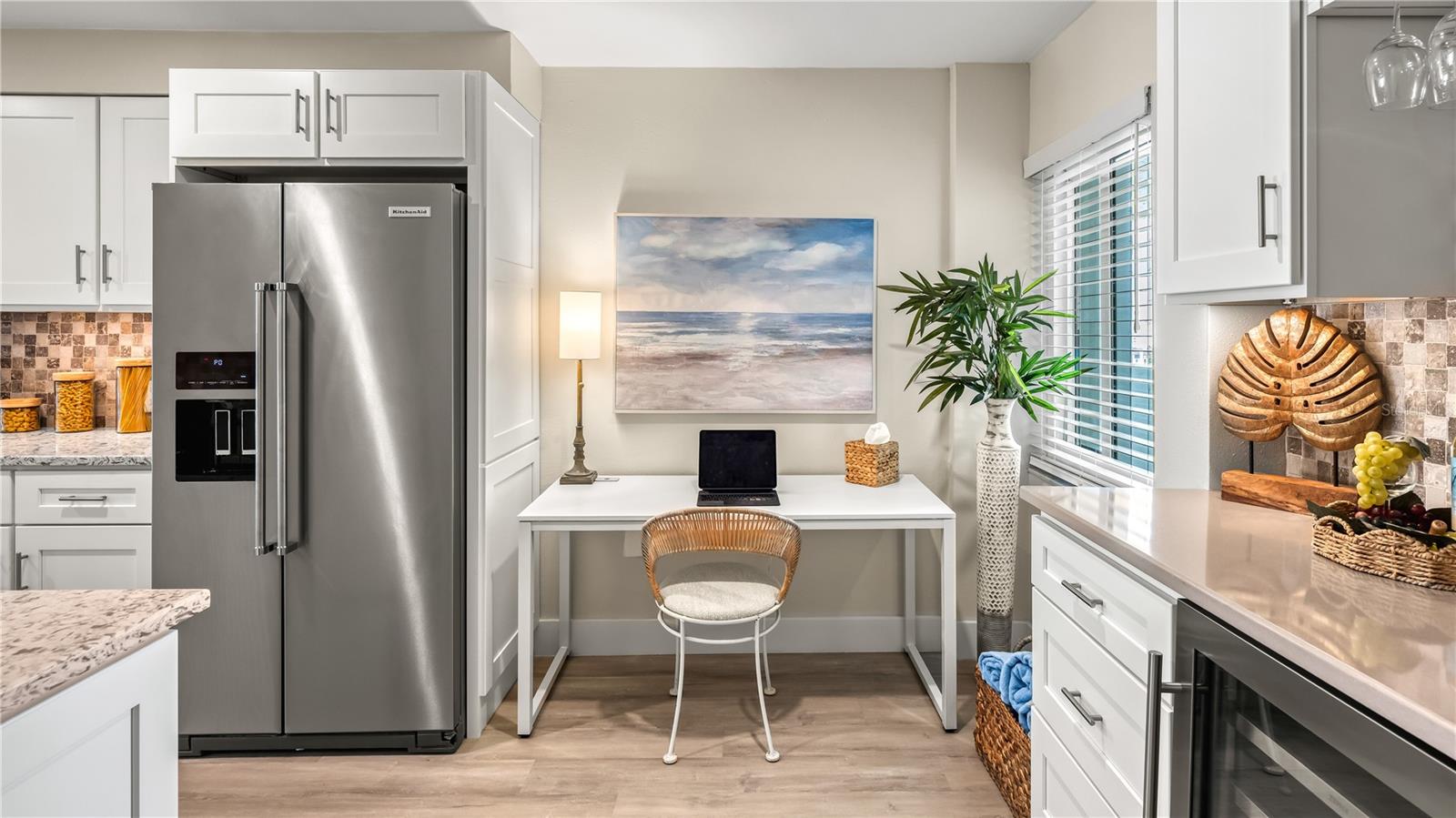 Image 5 of 58 For 20 Whispering Sands Drive 1205