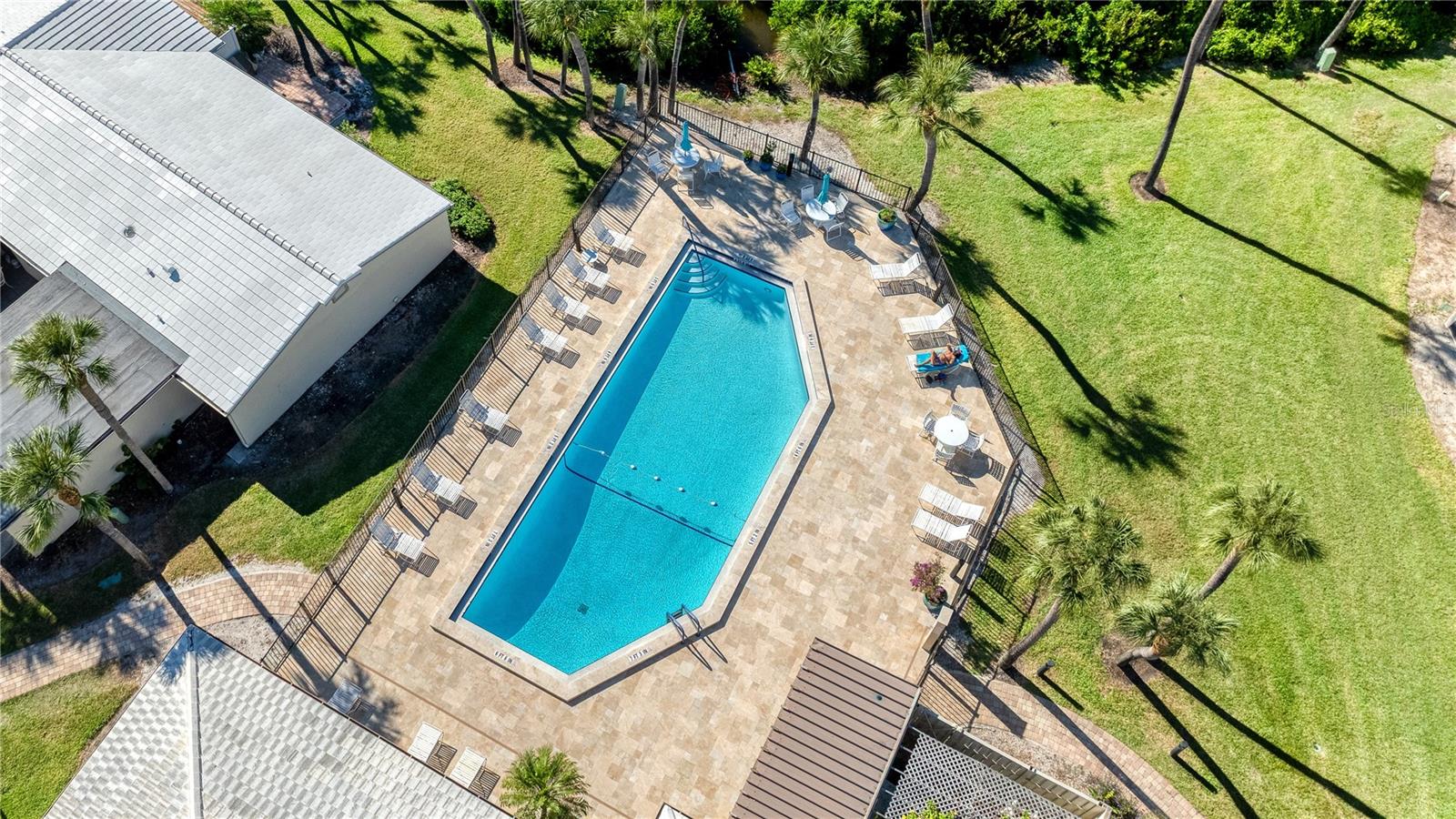 Image 51 of 58 For 20 Whispering Sands Drive 1205