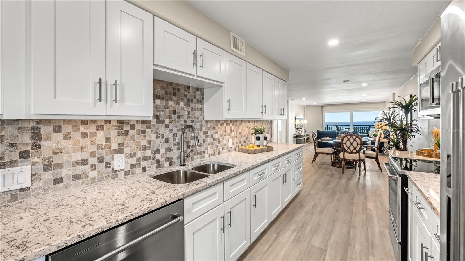 Image 8 of 58 For 20 Whispering Sands Drive 1205