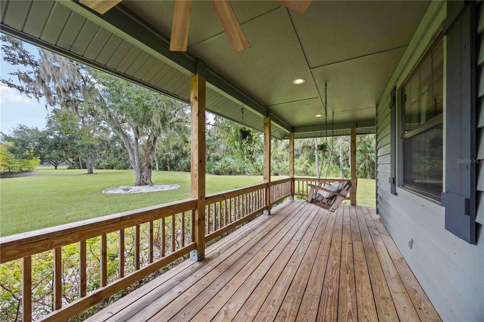 Image 7 of 65 For 14690 Mossy Hammock Lane