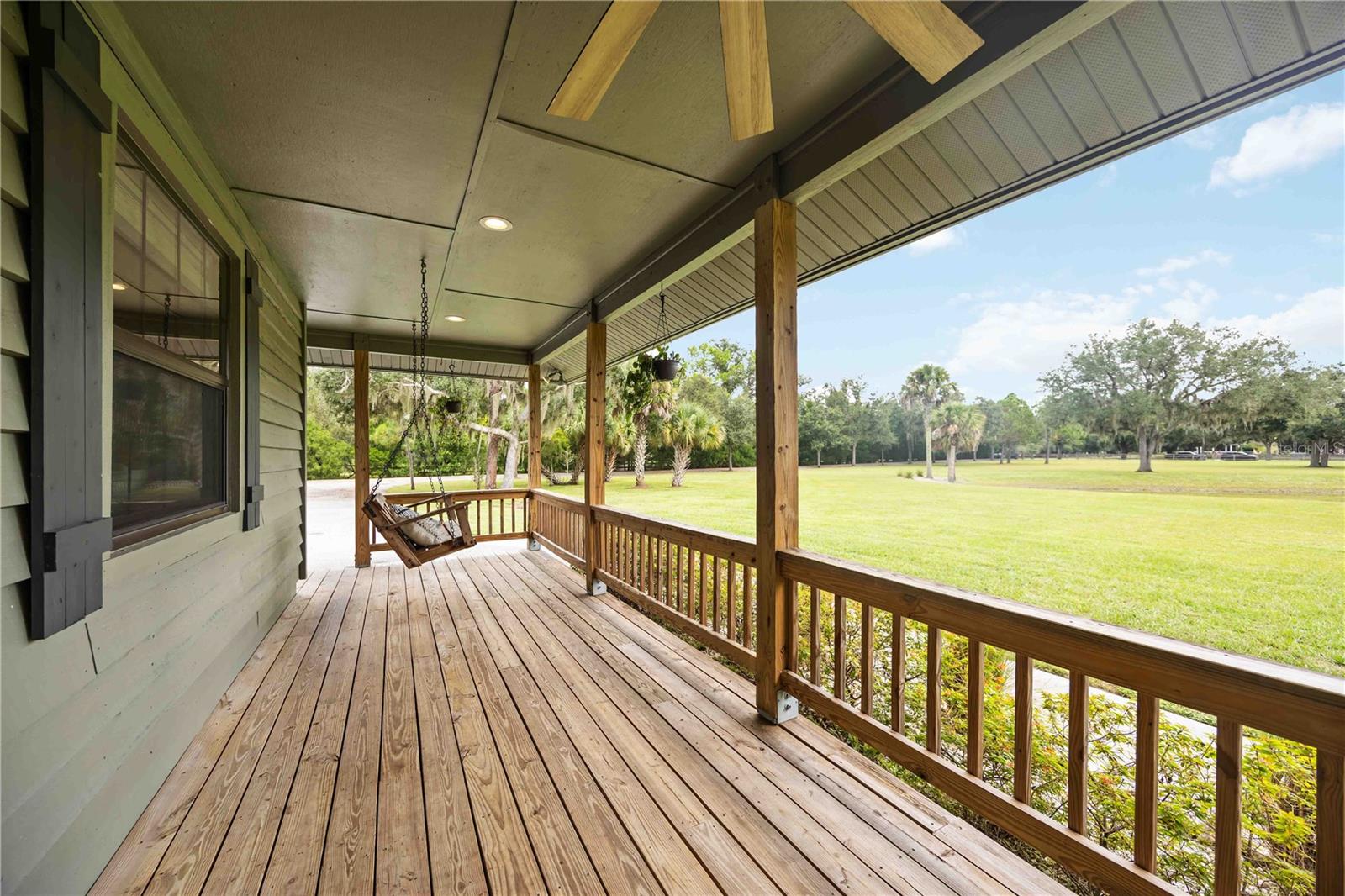 Image 8 of 65 For 14690 Mossy Hammock Lane